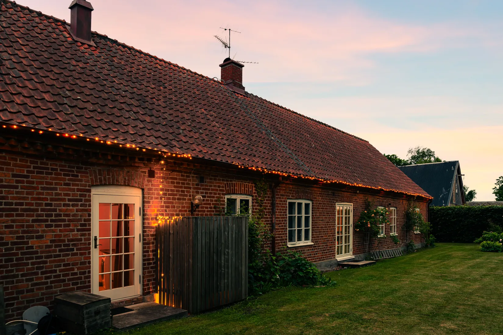 Villa, Svenstorpsvägen 325 och 327, Svenstorp, Ystad