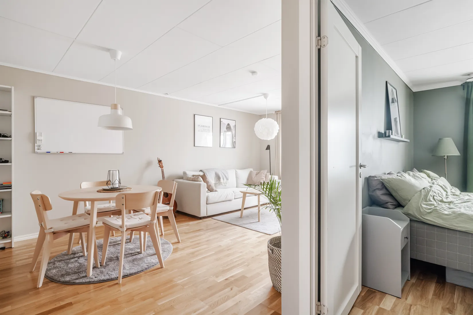 Radhus, Blåmesgatan 39, Kråkeryd, Habo