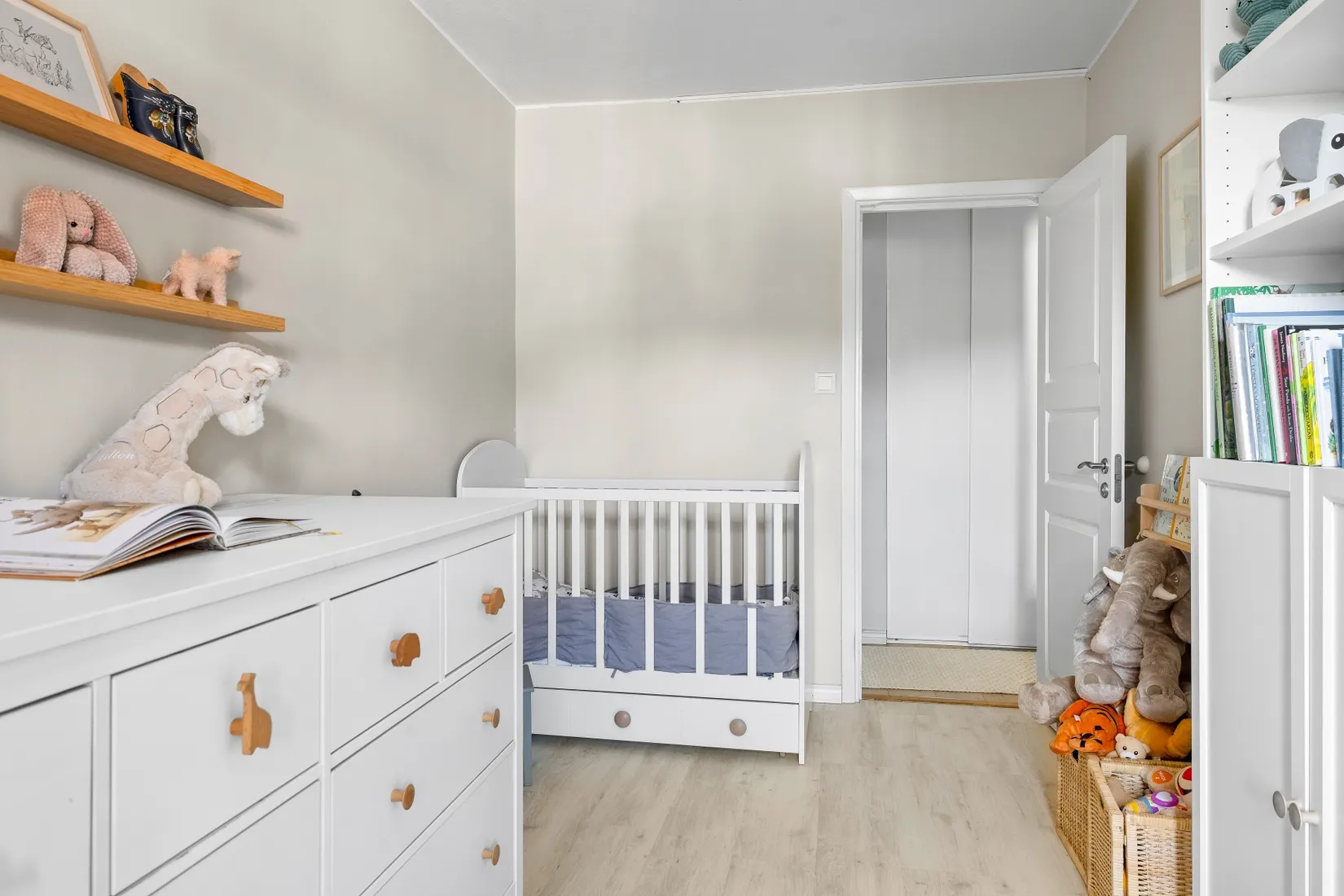 Bostadsrätt, Bergsgatan 90, S:t Ilian, Enköping
