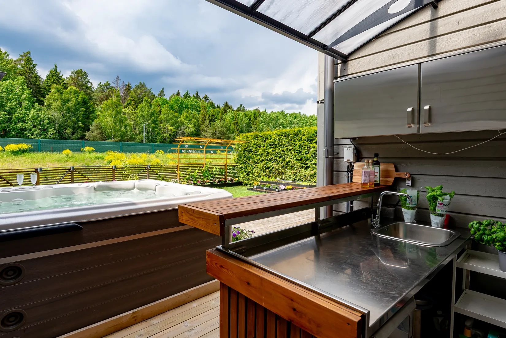 Villa, Arningetorpsvägen 20, Hägerneholm, Täby