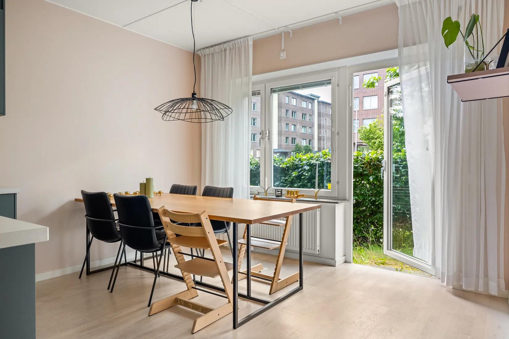 Bostadsrätt, Ågesta broväg 77, Farsta, Stockholm