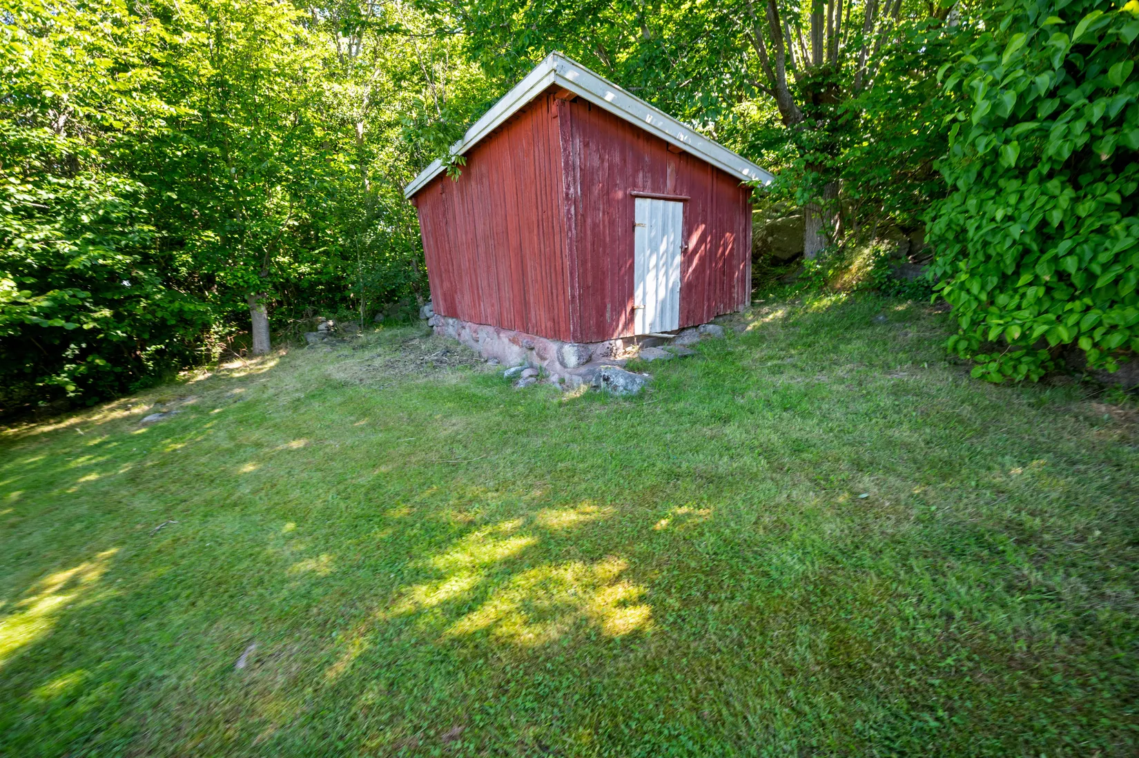 Gård/Skog, Lindholmen 17A, Strömstad