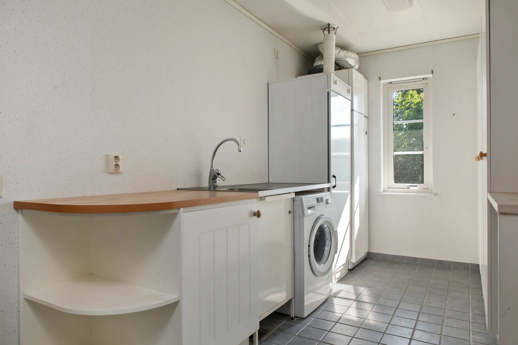Villa, Lilla Tvärgatan 4, Centralt i Åhus, Kristianstad
