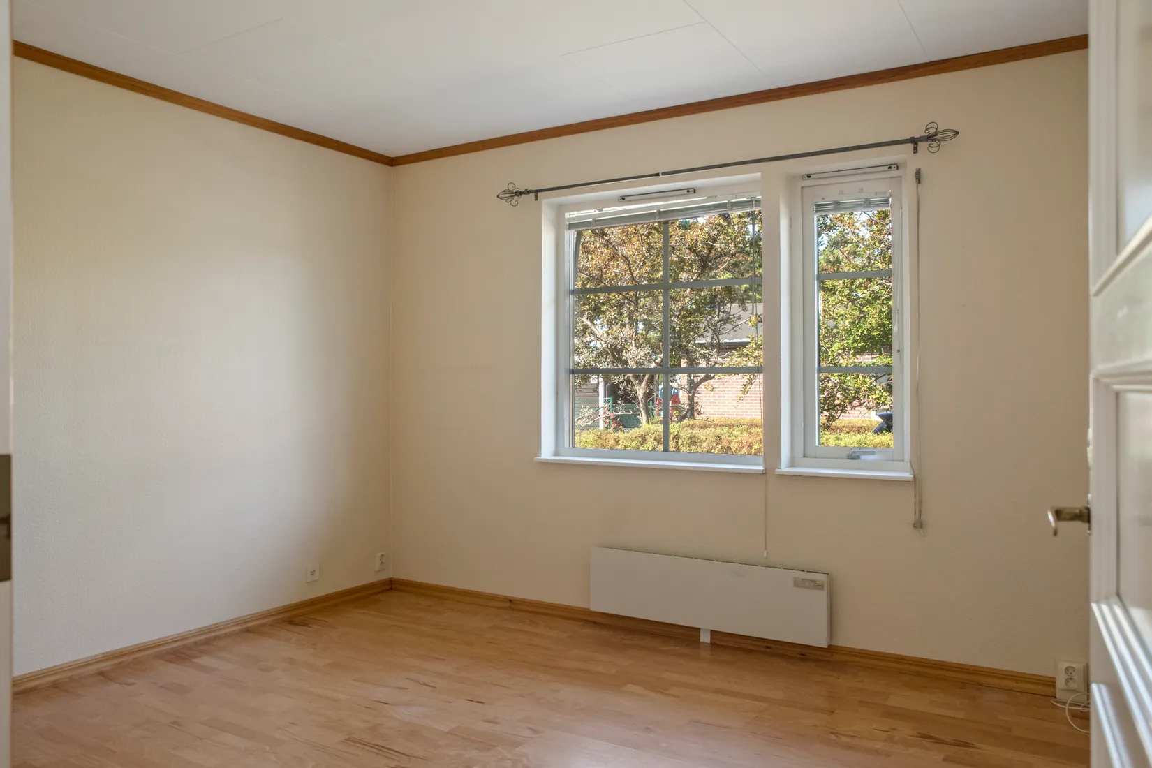 Villa, Lilla Tvärgatan 4, Centralt i Åhus, Kristianstad