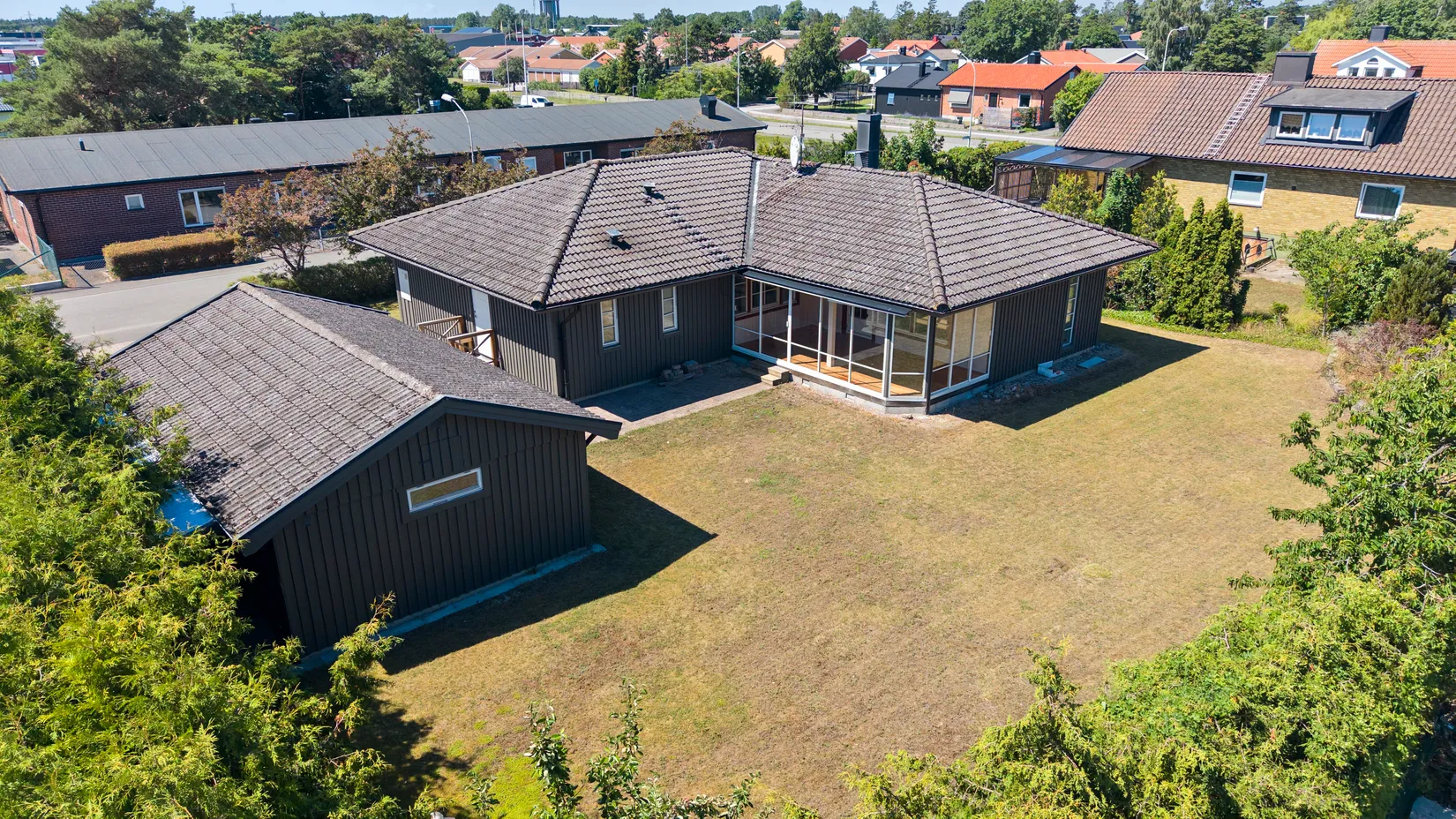 Villa, Lilla Tvärgatan 4, Centralt i Åhus, Kristianstad