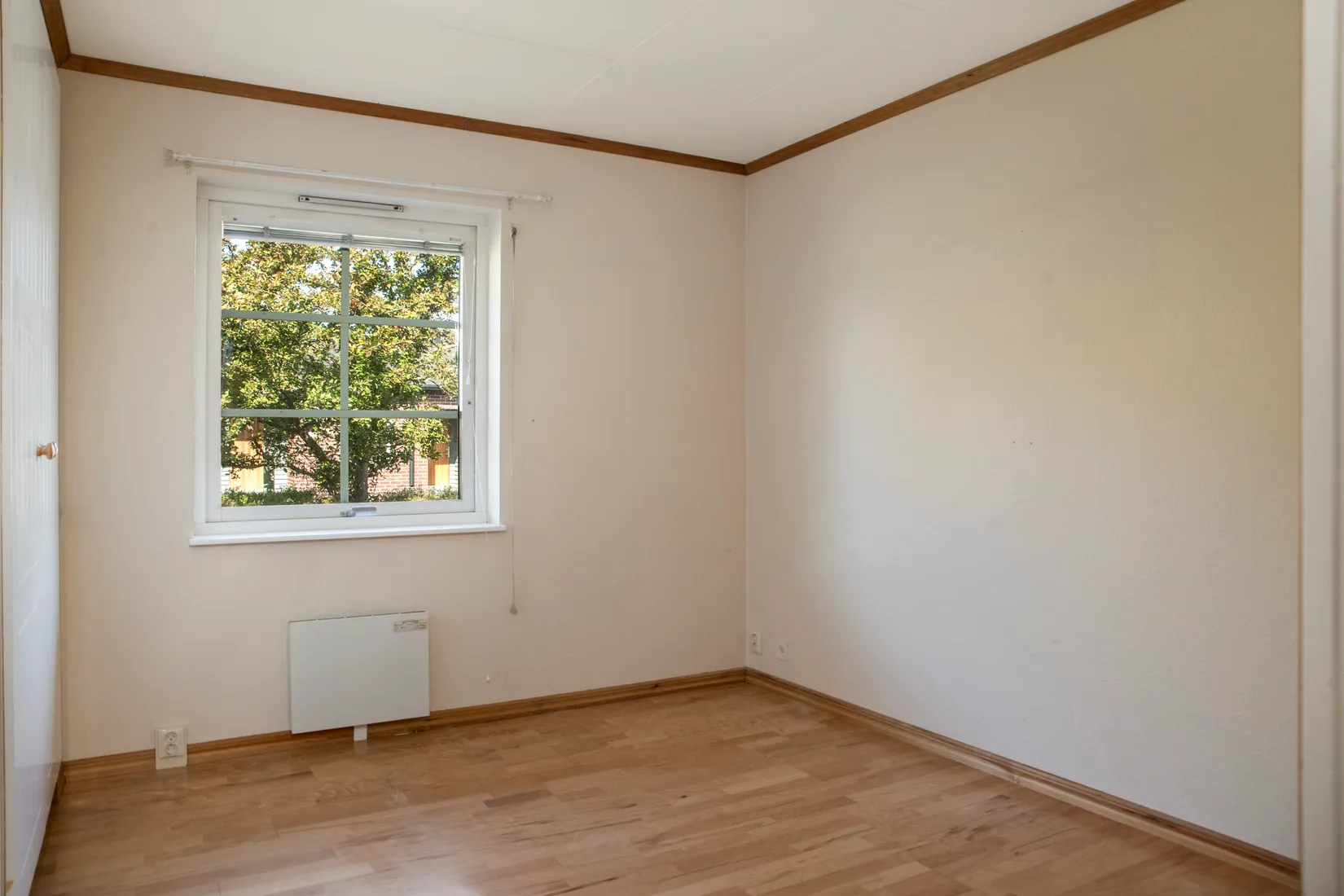 Villa, Lilla Tvärgatan 4, Centralt i Åhus, Kristianstad