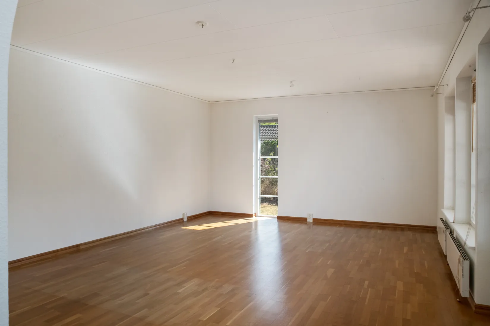 Villa, Lilla Tvärgatan 4, Centralt i Åhus, Kristianstad