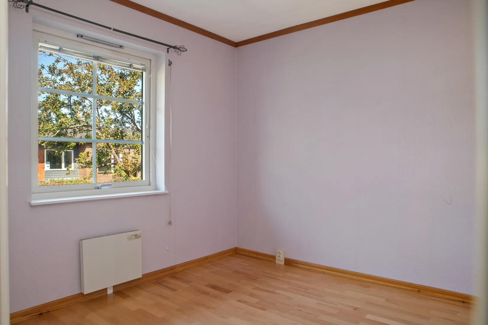 Villa, Lilla Tvärgatan 4, Centralt i Åhus, Kristianstad