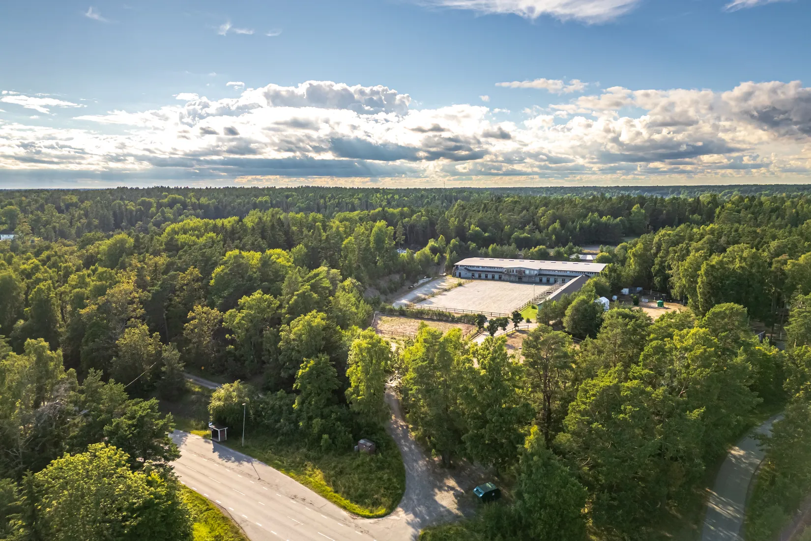 Gård/Skog, GAMLA DYVIKSVÄGEN 19, Björnhuvud, Österåker