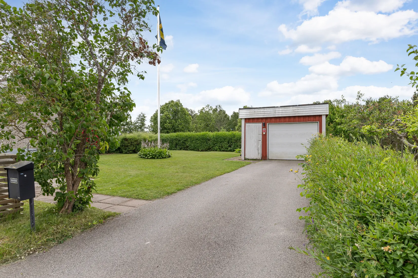 Villa, Algatan 9, Språttebo, Tibro