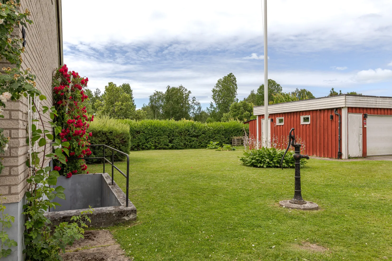 Villa, Algatan 9, Språttebo, Tibro