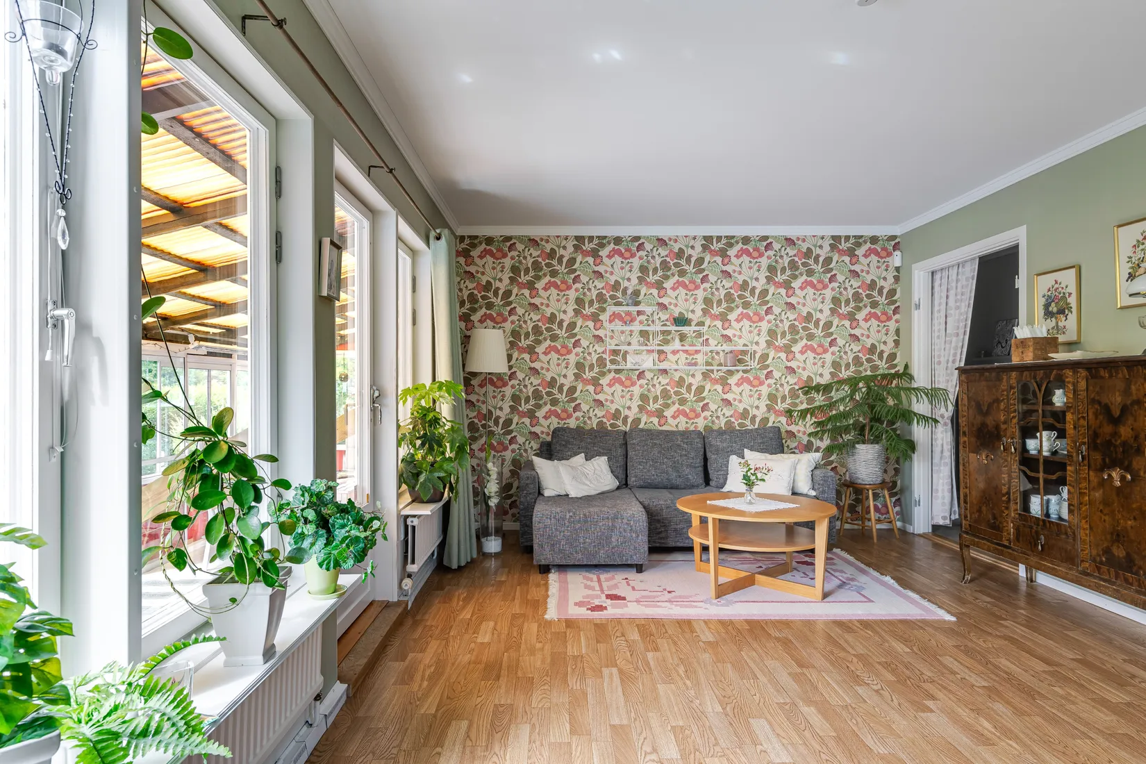 Villa, Algatan 9, Språttebo, Tibro