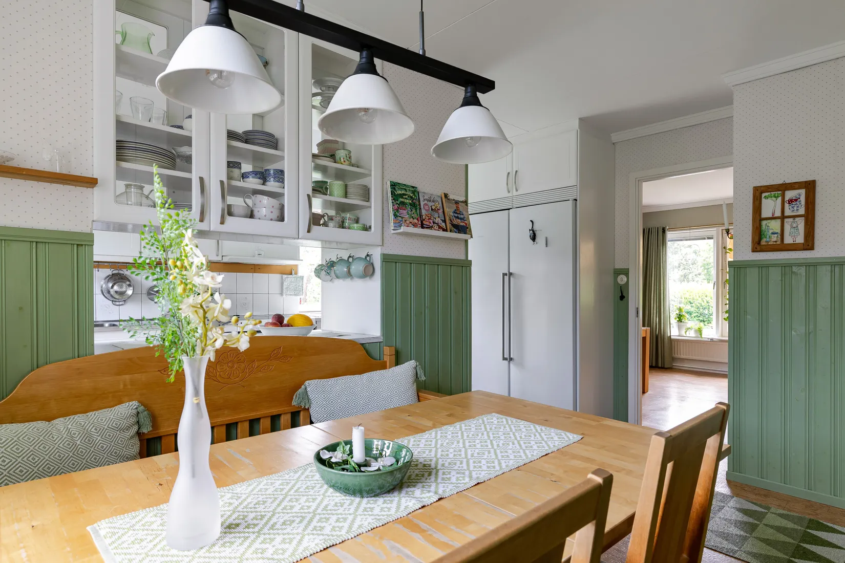 Villa, Algatan 9, Språttebo, Tibro