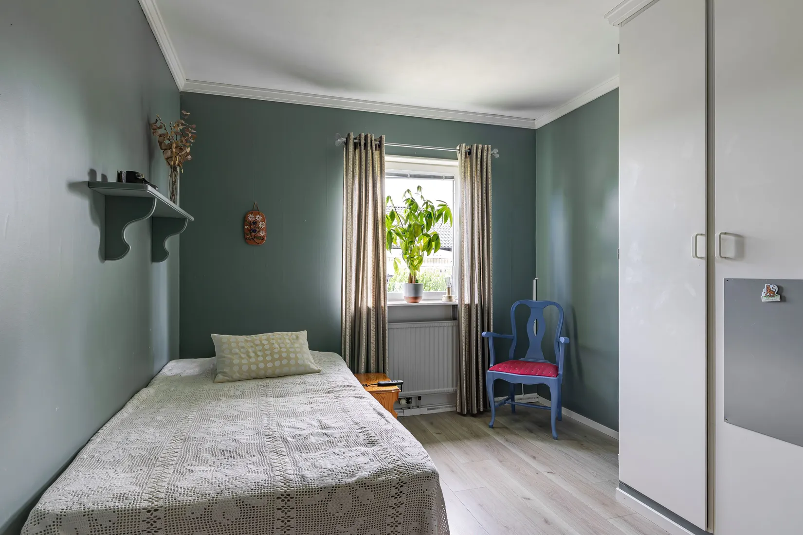 Villa, Algatan 9, Språttebo, Tibro