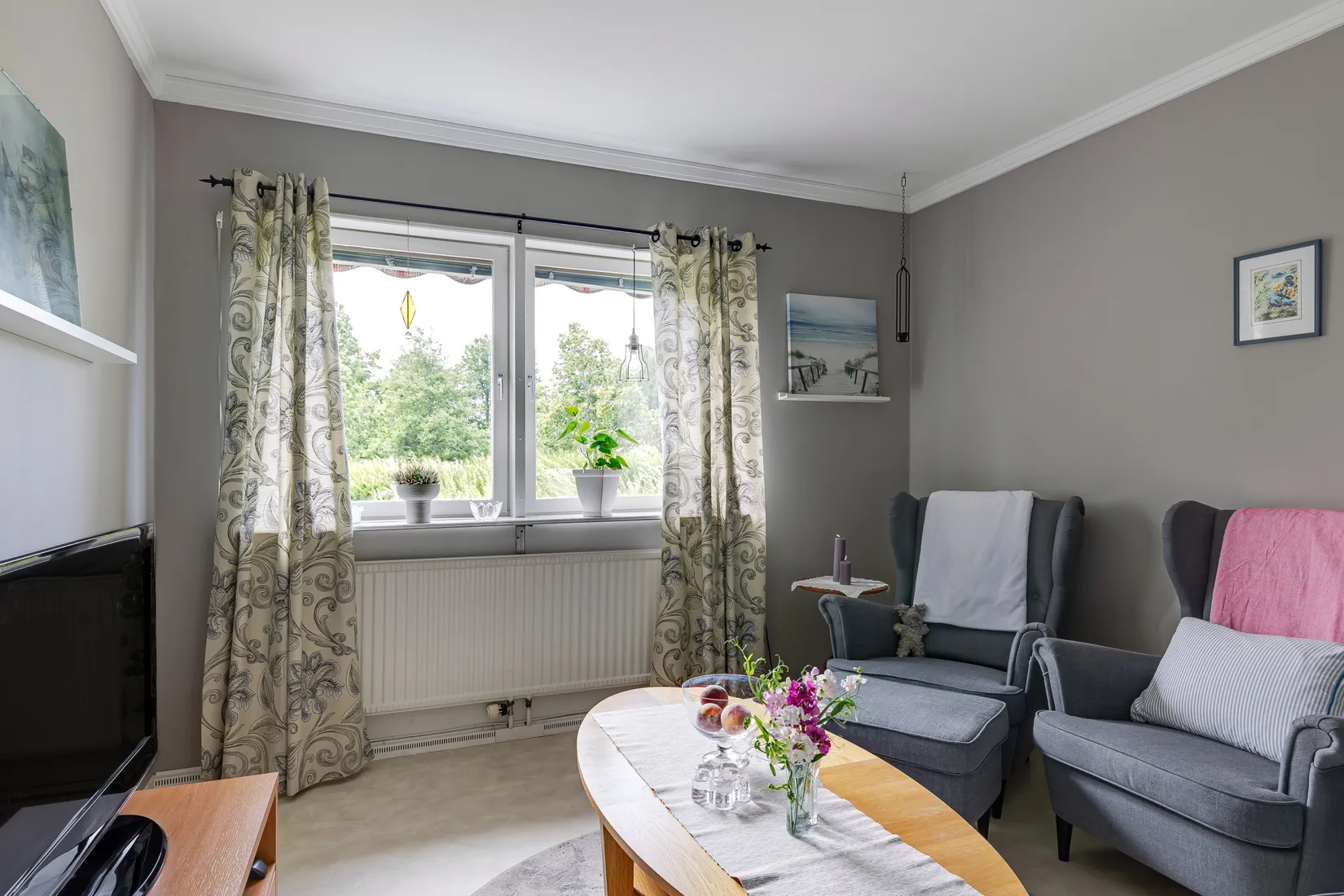 Villa, Algatan 9, Språttebo, Tibro