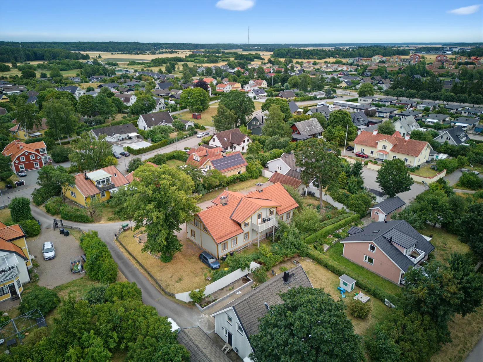 Villa, Jordgubbsgatan 14, Årsta, Uppsala