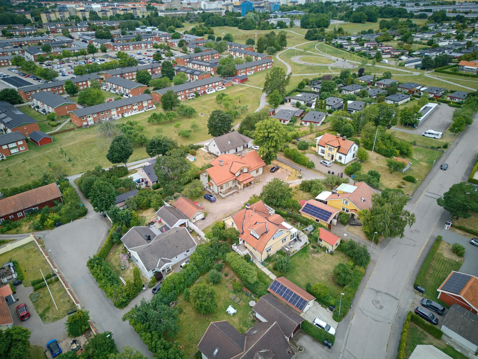 Villa, Jordgubbsgatan 14, Årsta, Uppsala