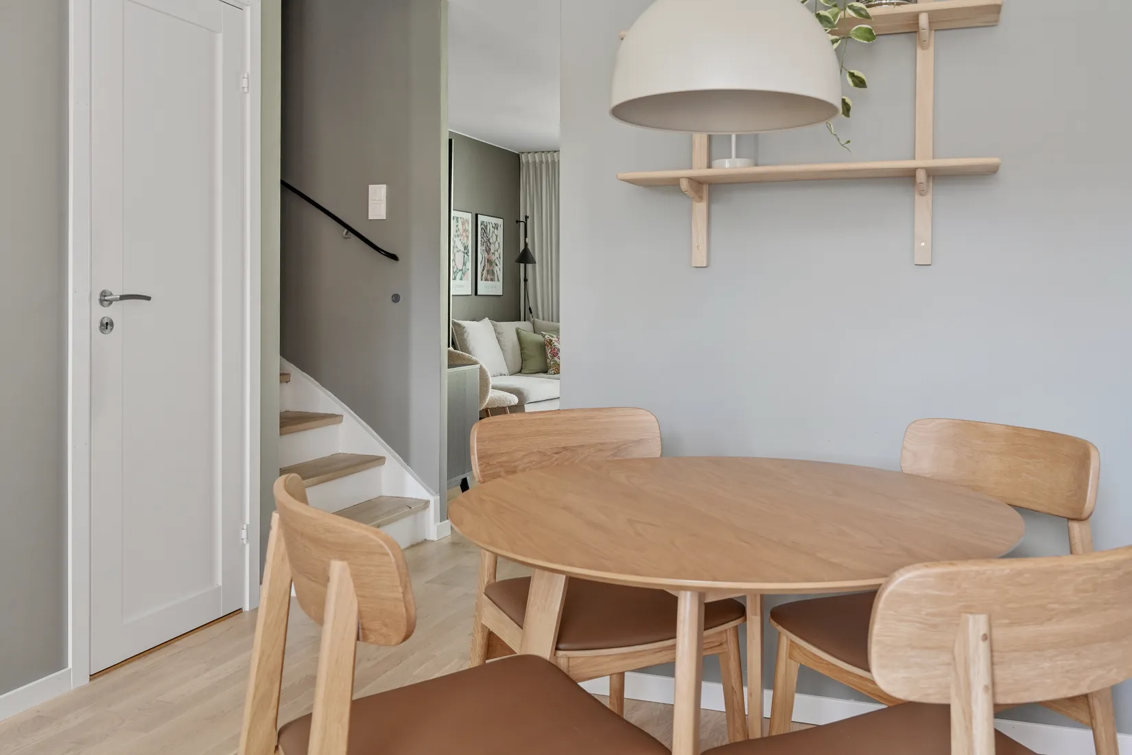 Bostadsrätt, Radhus, Vålbergavägen 6, Barkarby, Järfälla