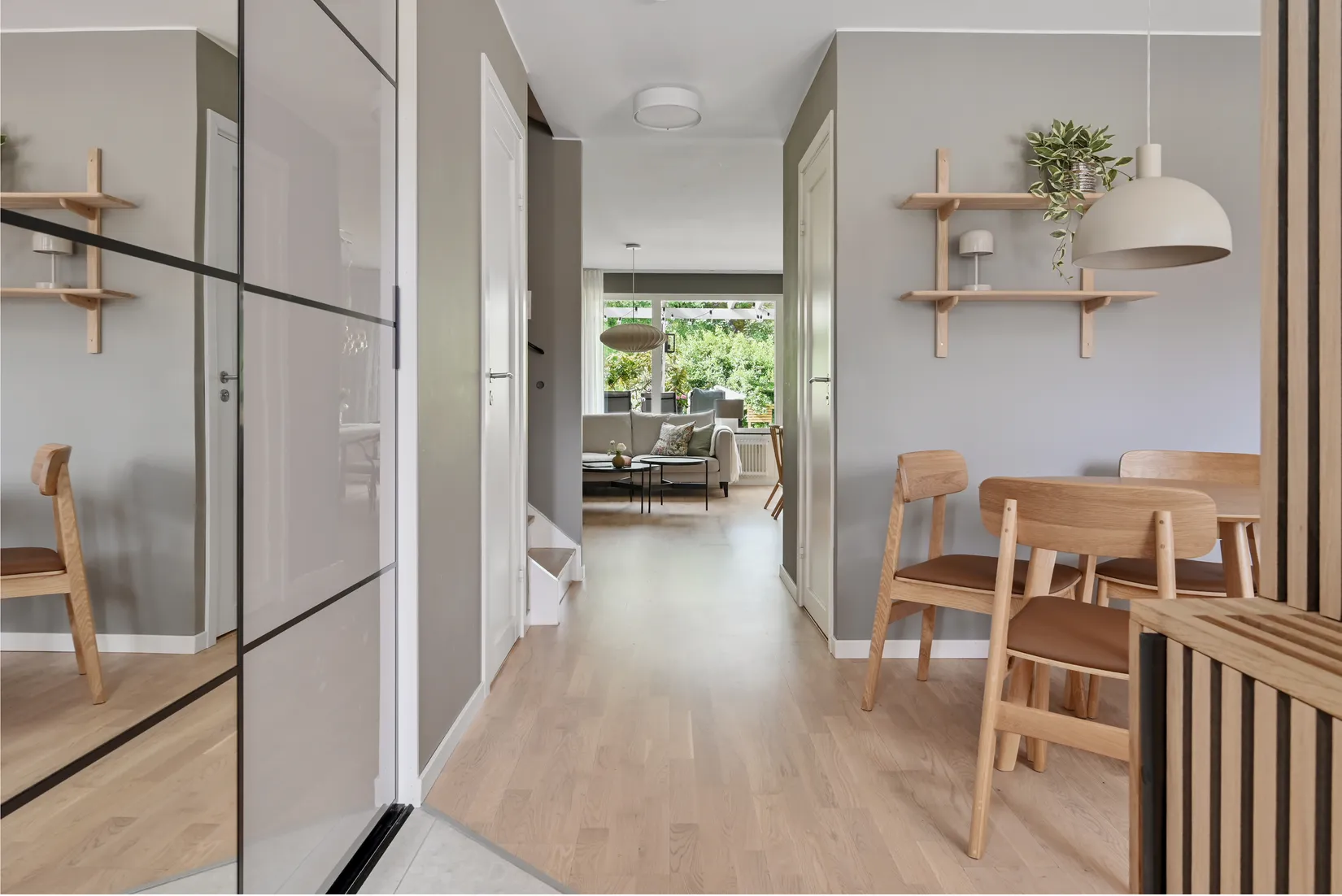 Bostadsrätt, Radhus, Vålbergavägen 6, Barkarby, Järfälla