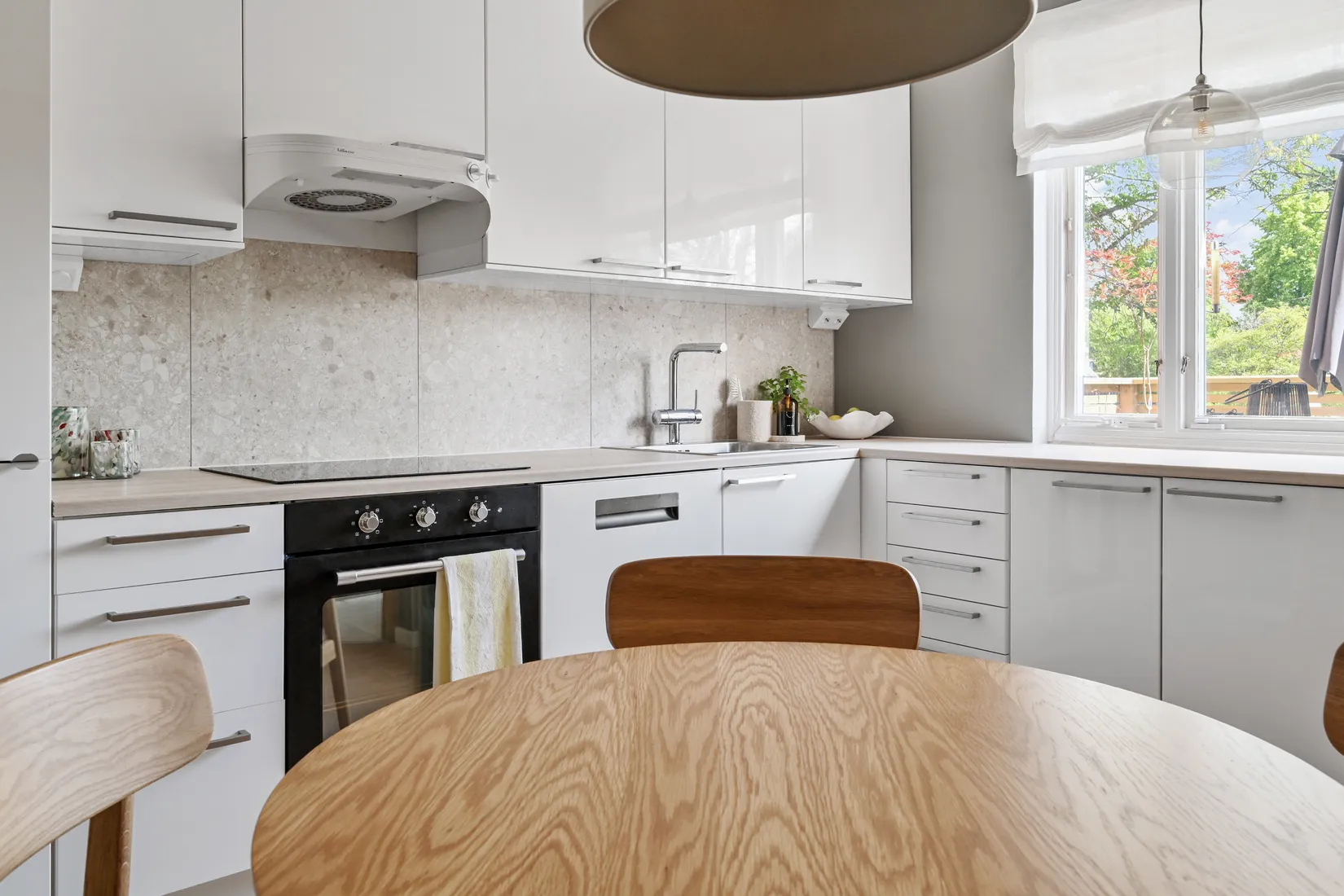 Bostadsrätt, Radhus, Vålbergavägen 6, Barkarby, Järfälla