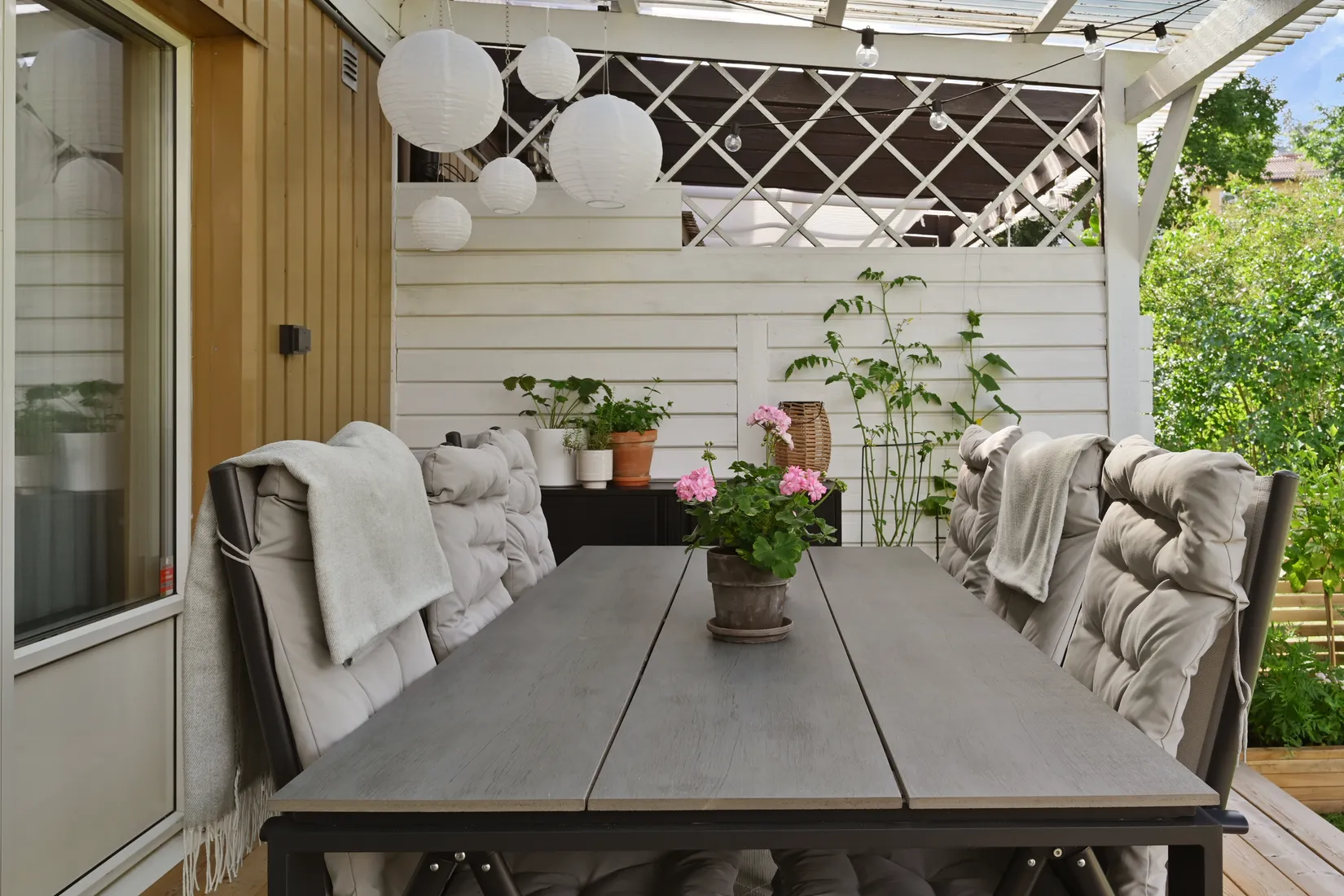 Bostadsrätt, Radhus, Vålbergavägen 6, Barkarby, Järfälla