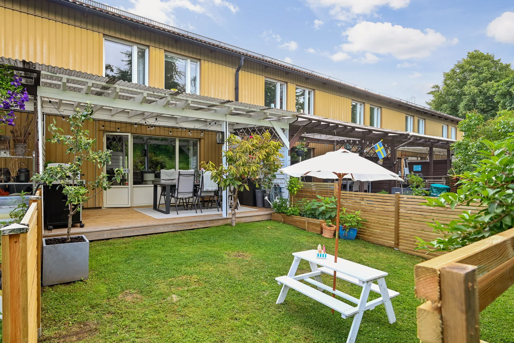 Bostadsrätt, Radhus, Vålbergavägen 6, Barkarby, Järfälla