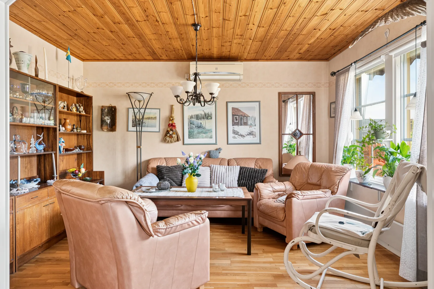 Villa, Vårmossevägen 27, Nyköping