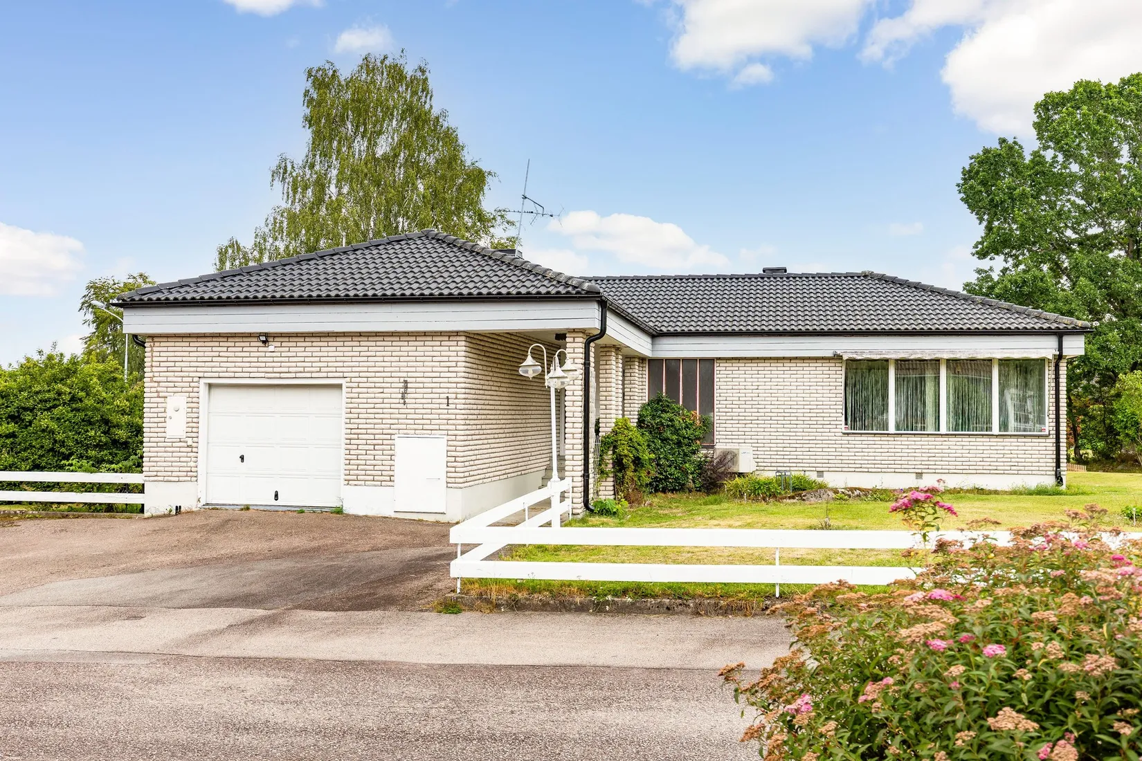 Villa, Mellangatan 1, Vissefjärda, Emmaboda