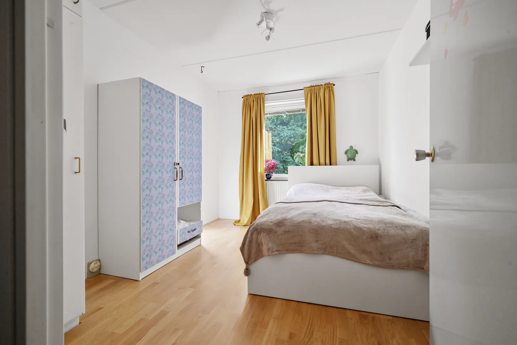 Bostadsrätt, Hugingatan 24, Valsta, Sigtuna