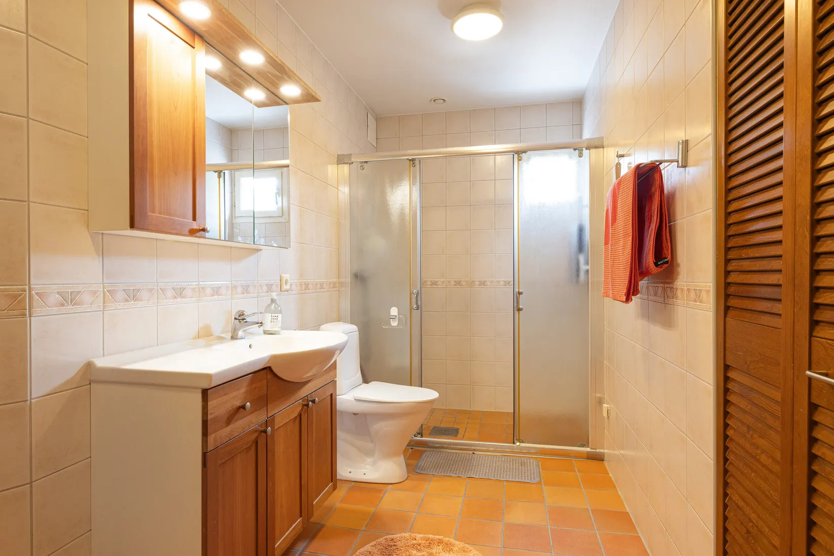 Bostadsrätt, Lomvägen 25D, Sjöberg, Sollentuna