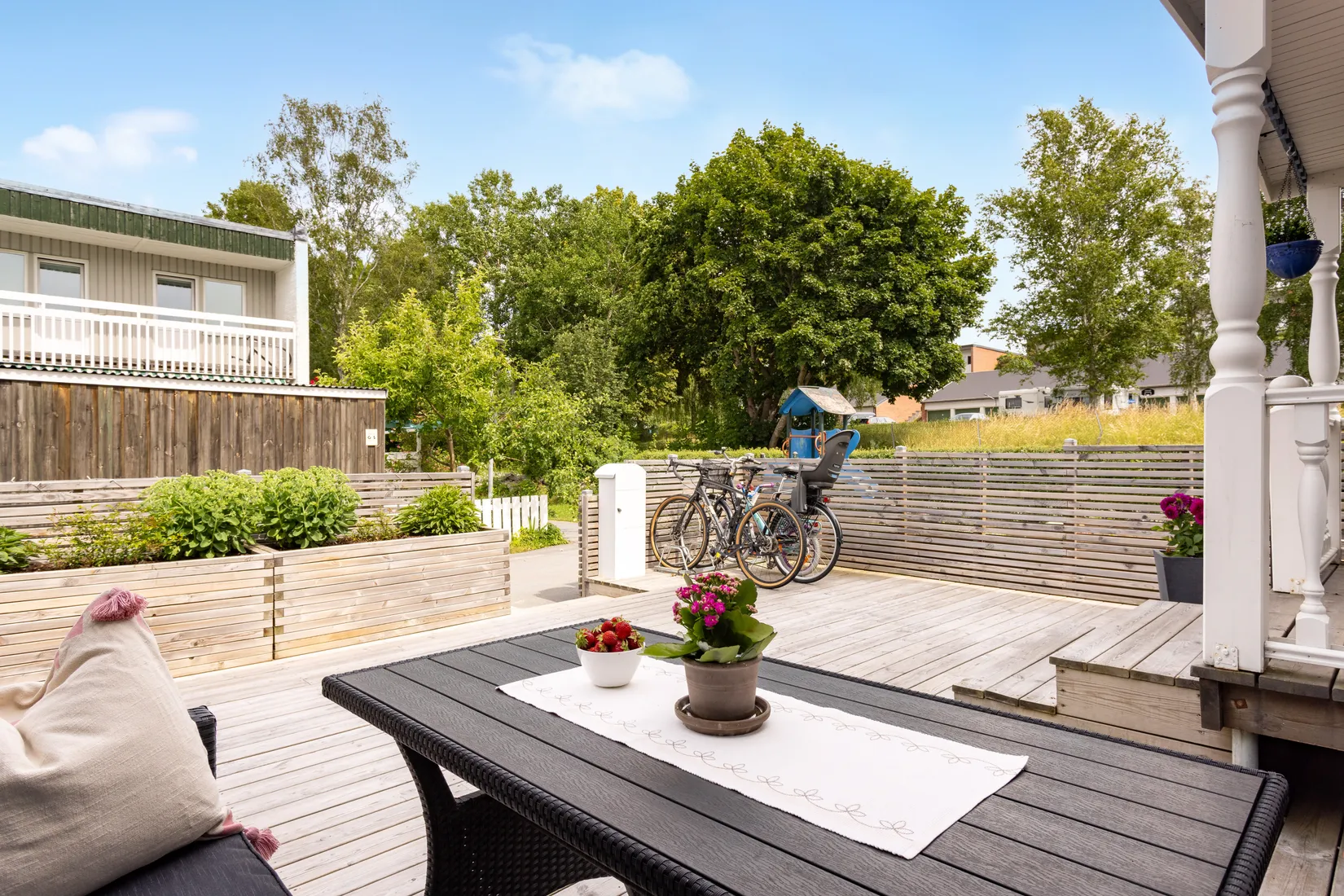 Radhus, Capellavägen 16, Skälby, Järfälla