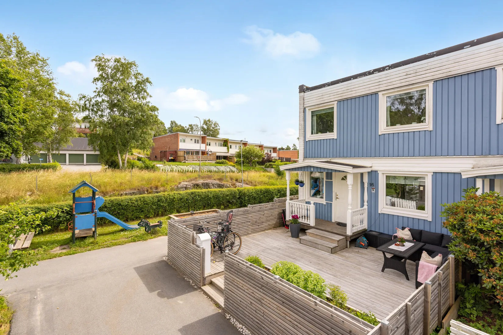 Radhus, Capellavägen 16, Skälby, Järfälla