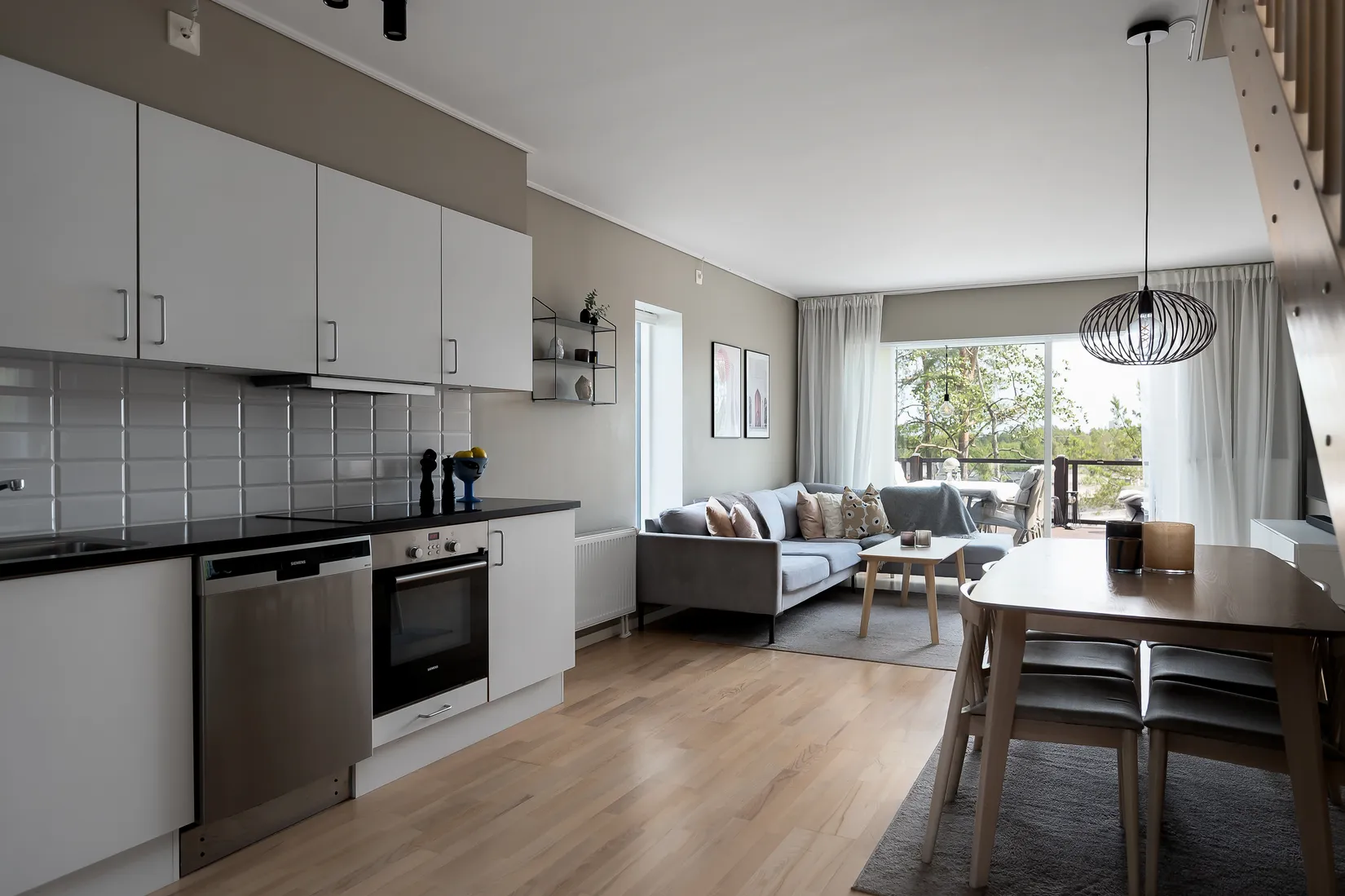 Radhus, Karahavsvägen 30, Vega, Haninge
