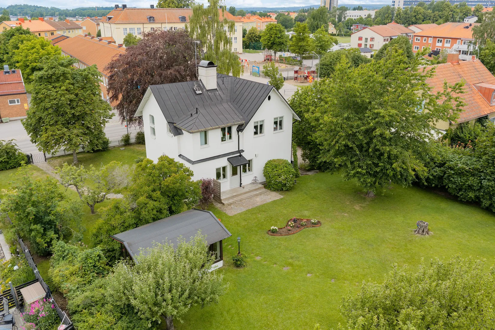 Villa, Lasarettsgatan 32, Motala