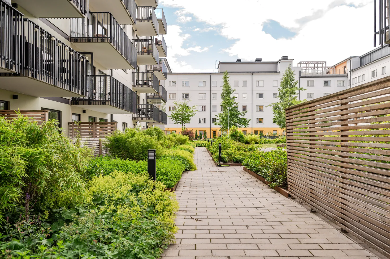Bostadsrätt, Förrådsvägen 34, Centrala Huddinge, Huddinge