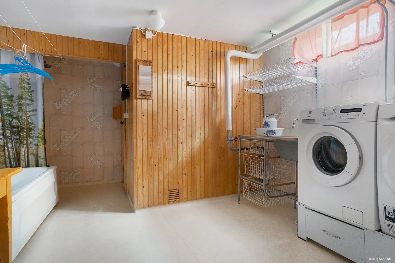 Villa, Skruvvägen 9, Odensala, Östersund