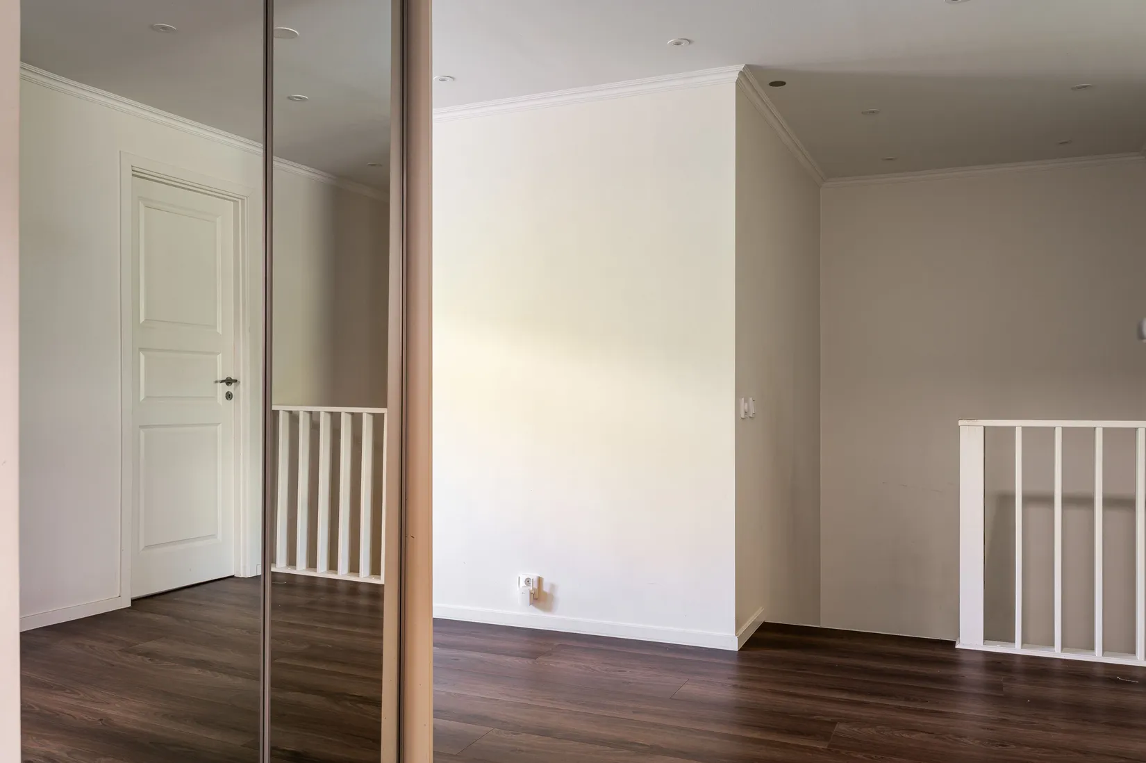Radhus, Champinjonstigen 9, Rönninge, Salem