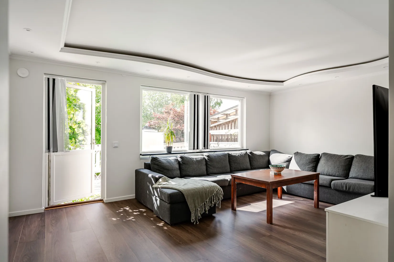 Radhus, Champinjonstigen 9, Rönninge, Salem
