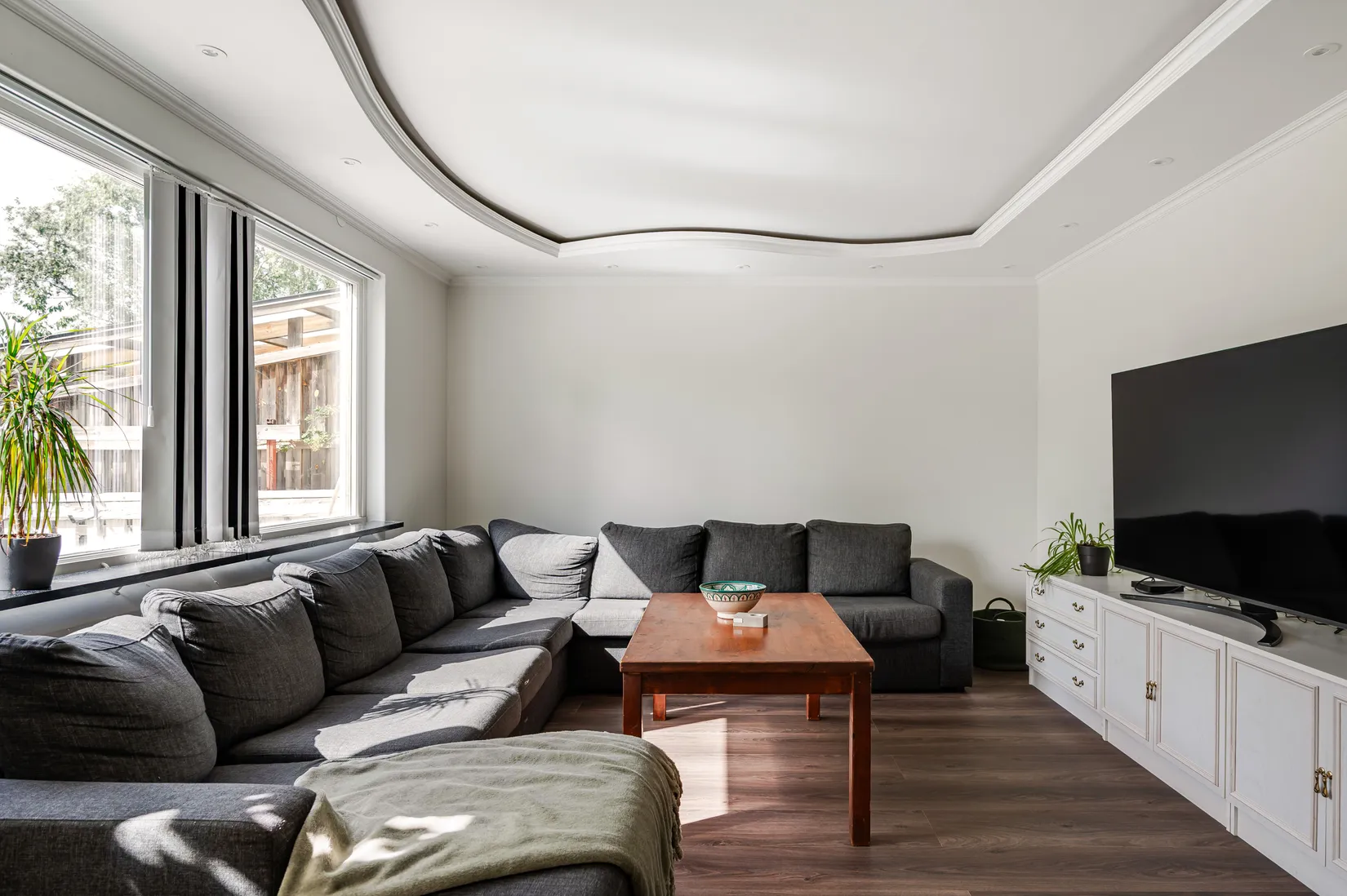 Radhus, Champinjonstigen 9, Rönninge, Salem