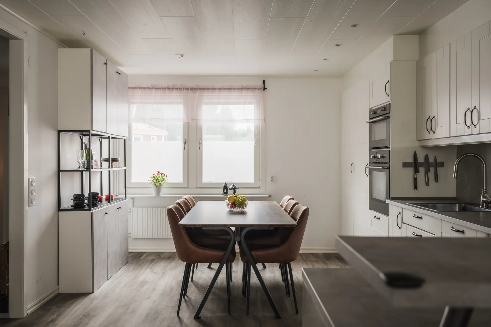 Radhus, Trumslagarvägen 11B, Södra Bomhus, Gävle