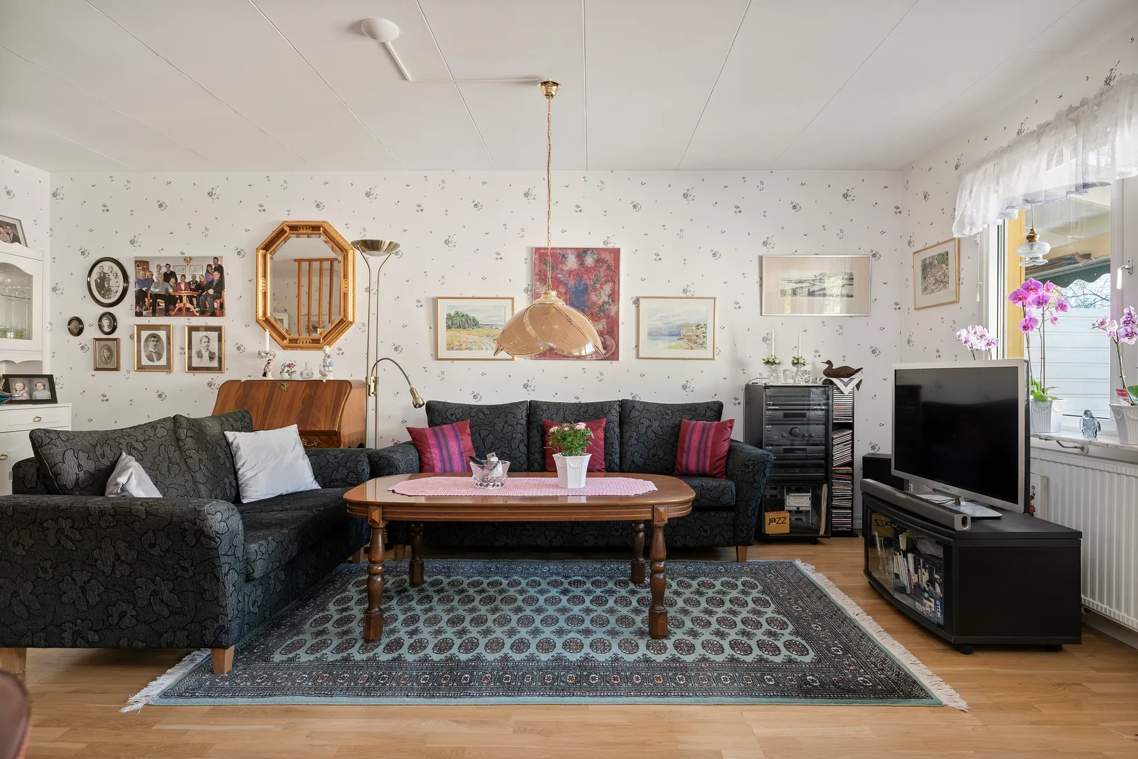 Radhus, Marsgränd 40, Sollentuna-Tureberg, Sollentuna