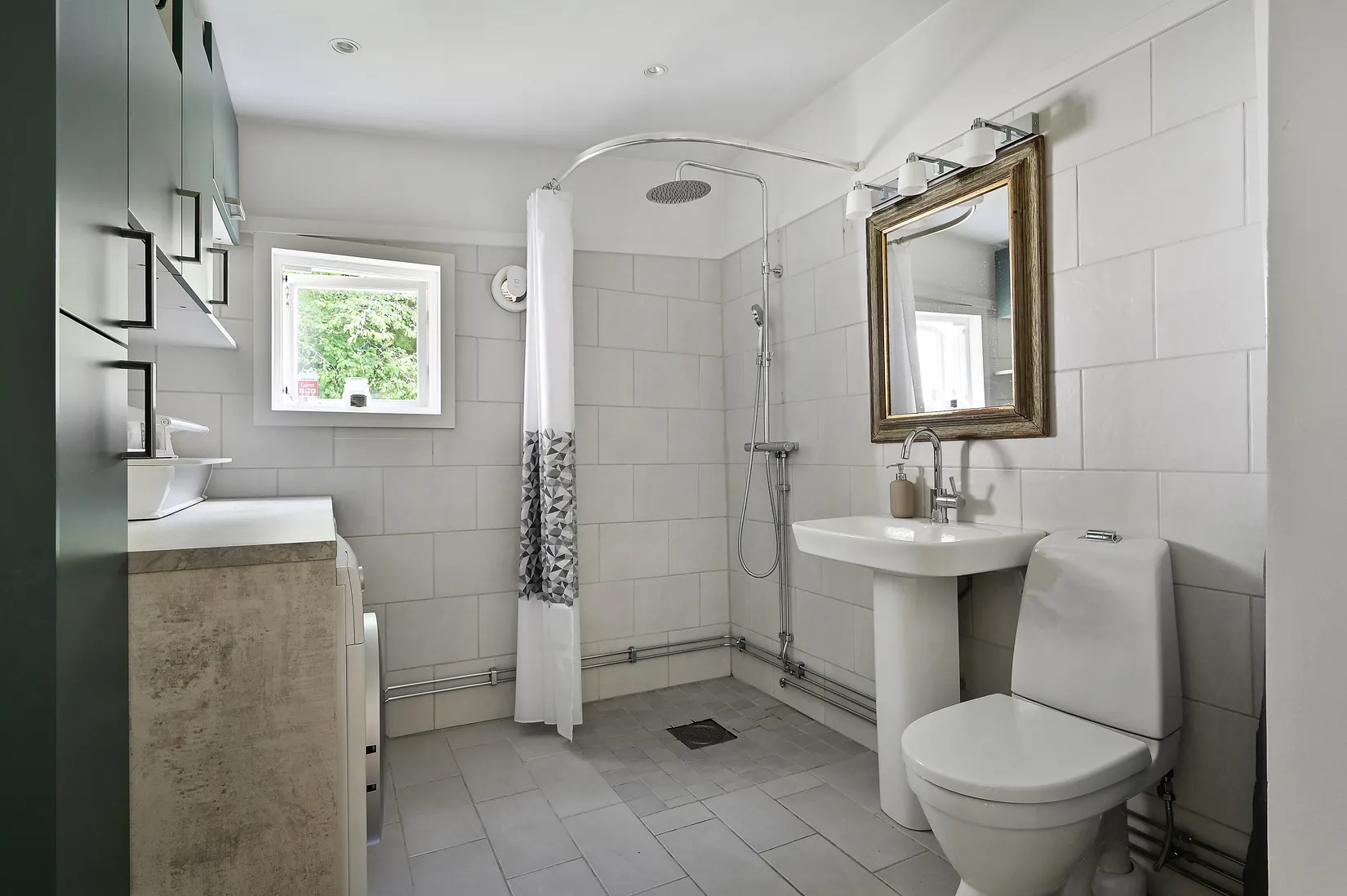 Villa, Midvintervägen 6, Skå, Ekerö