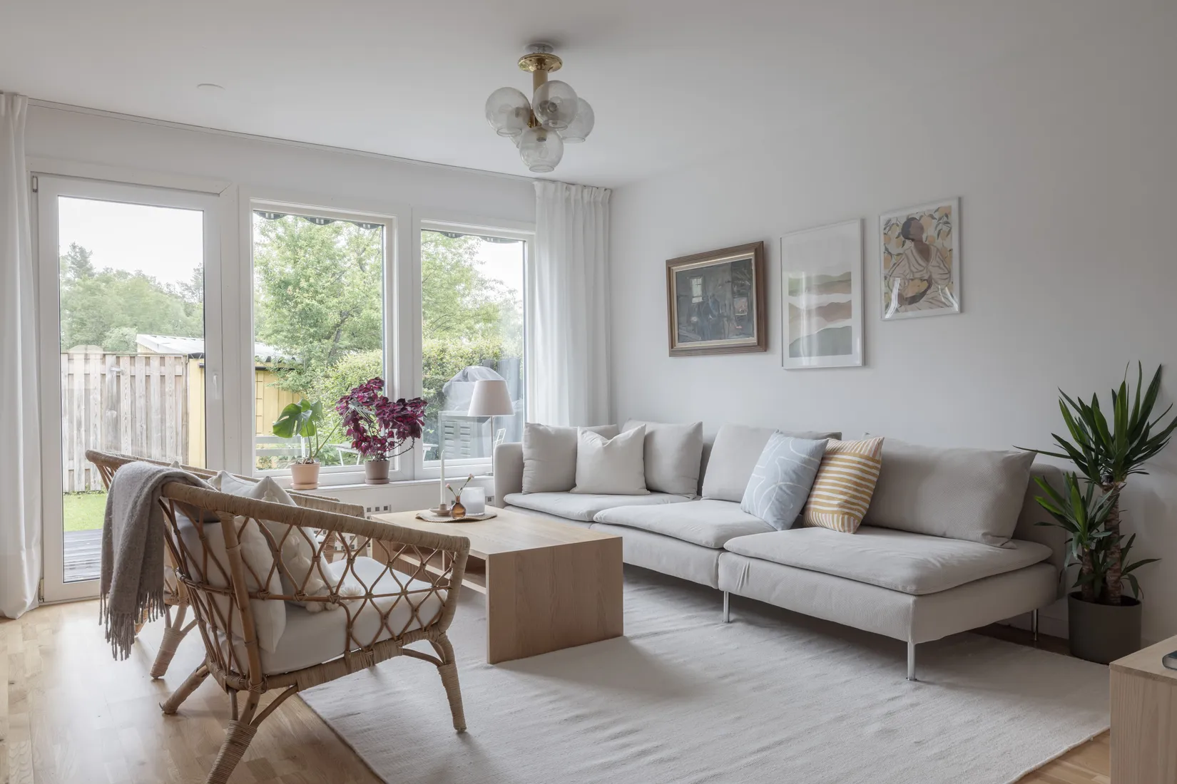 Radhus, Byalagsvägen 38, Täby