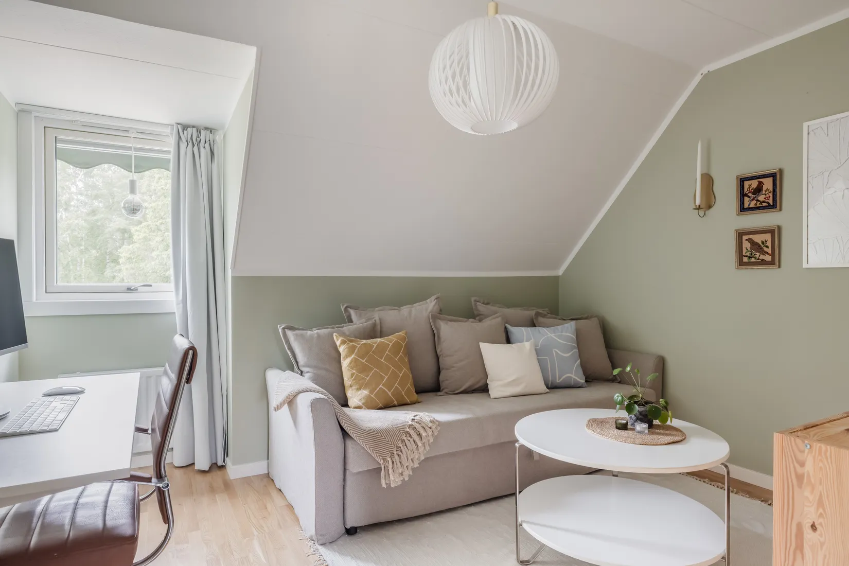 Radhus, Byalagsvägen 38, Täby