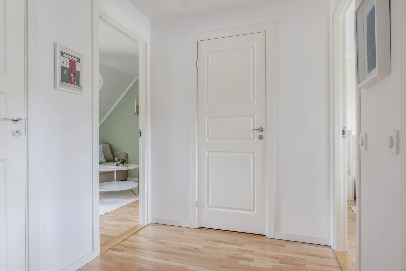 Radhus, Byalagsvägen 38, Täby