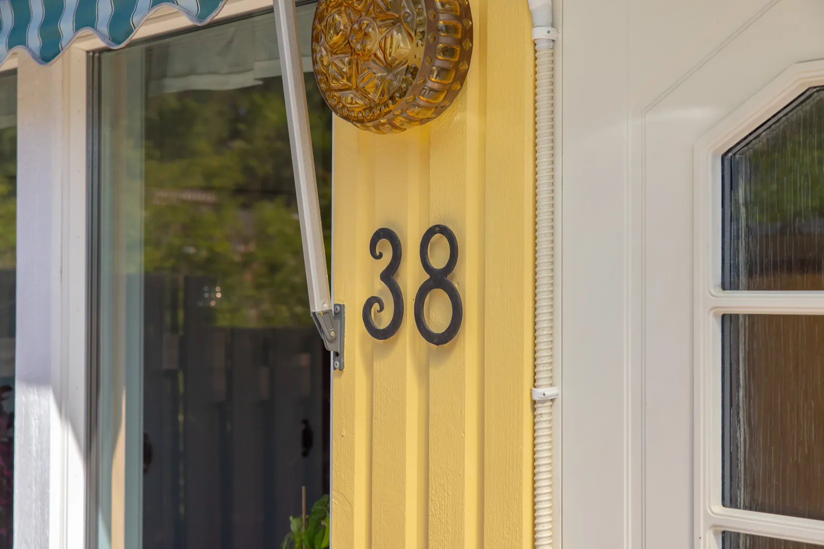 Radhus, Byalagsvägen 38, Täby