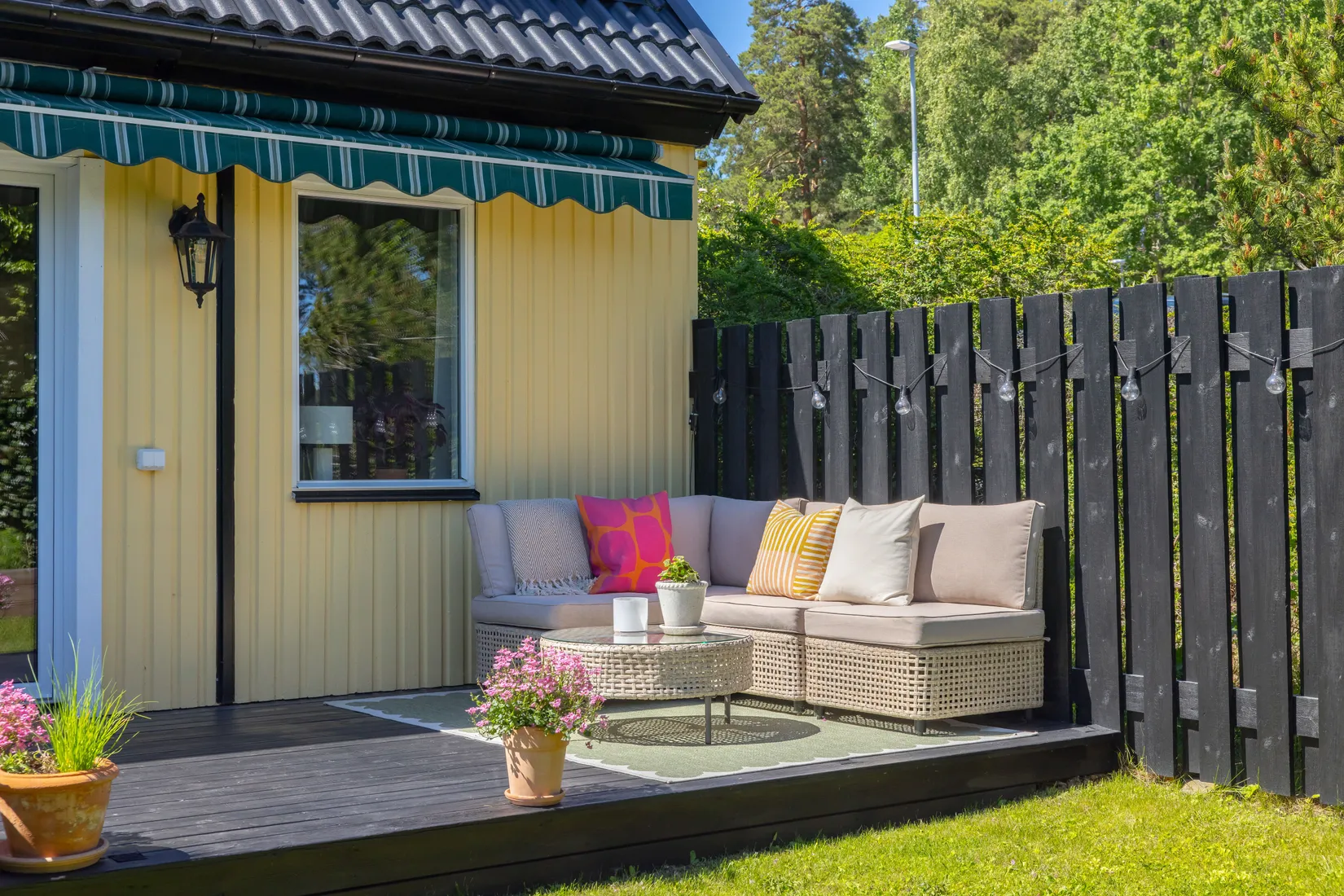Radhus, Byalagsvägen 38, Täby