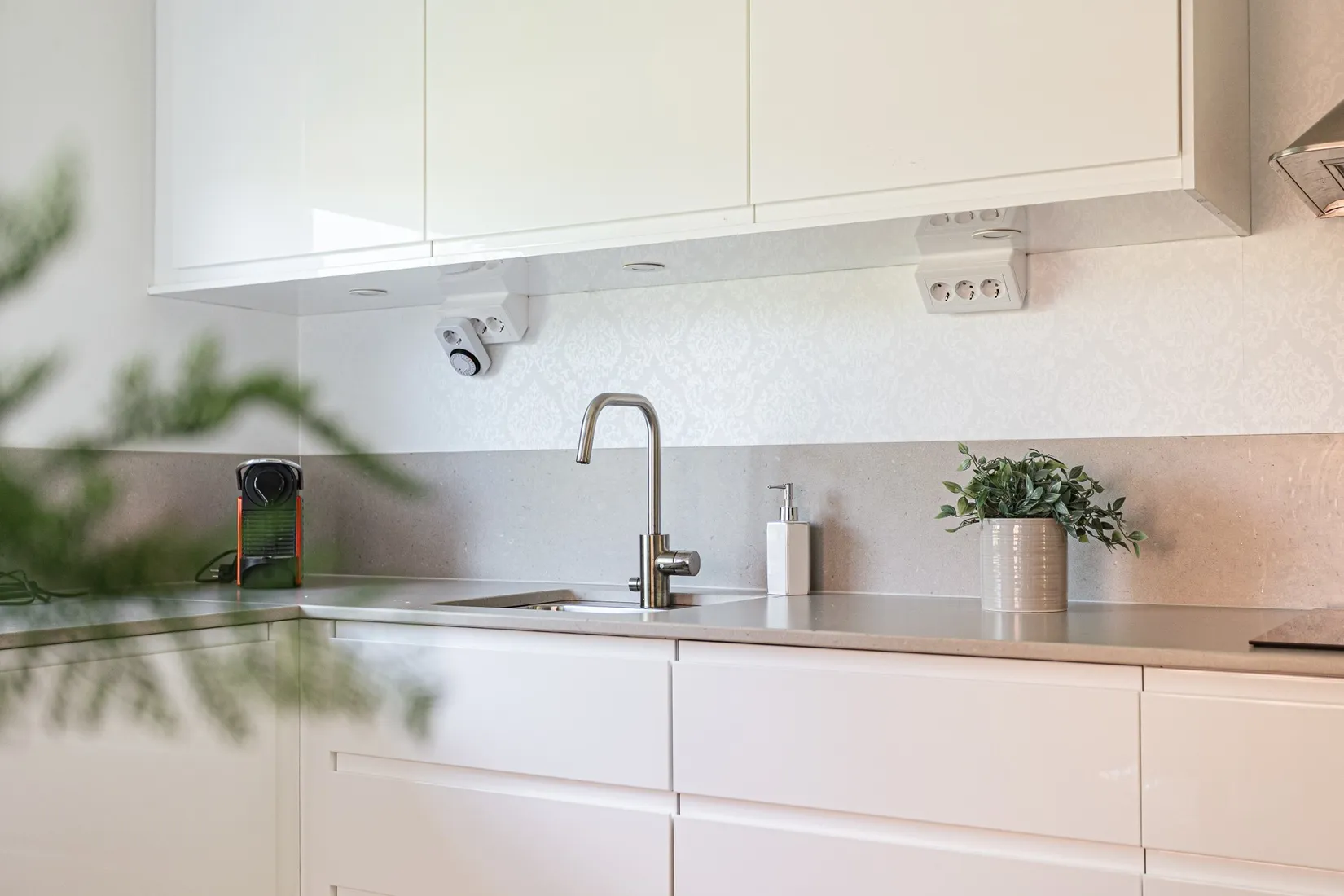 Radhus, Ringvägen 37, Östanås, Köping
