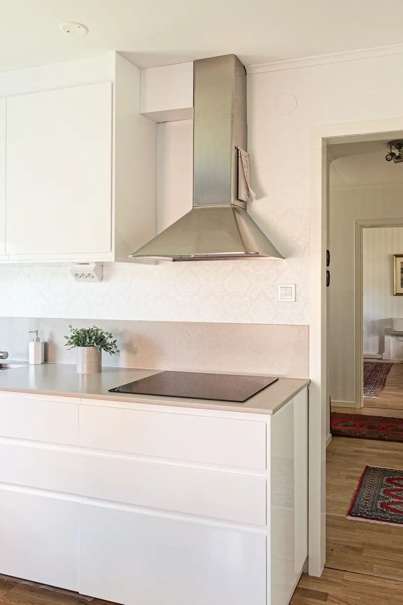 Radhus, Ringvägen 37, Östanås, Köping
