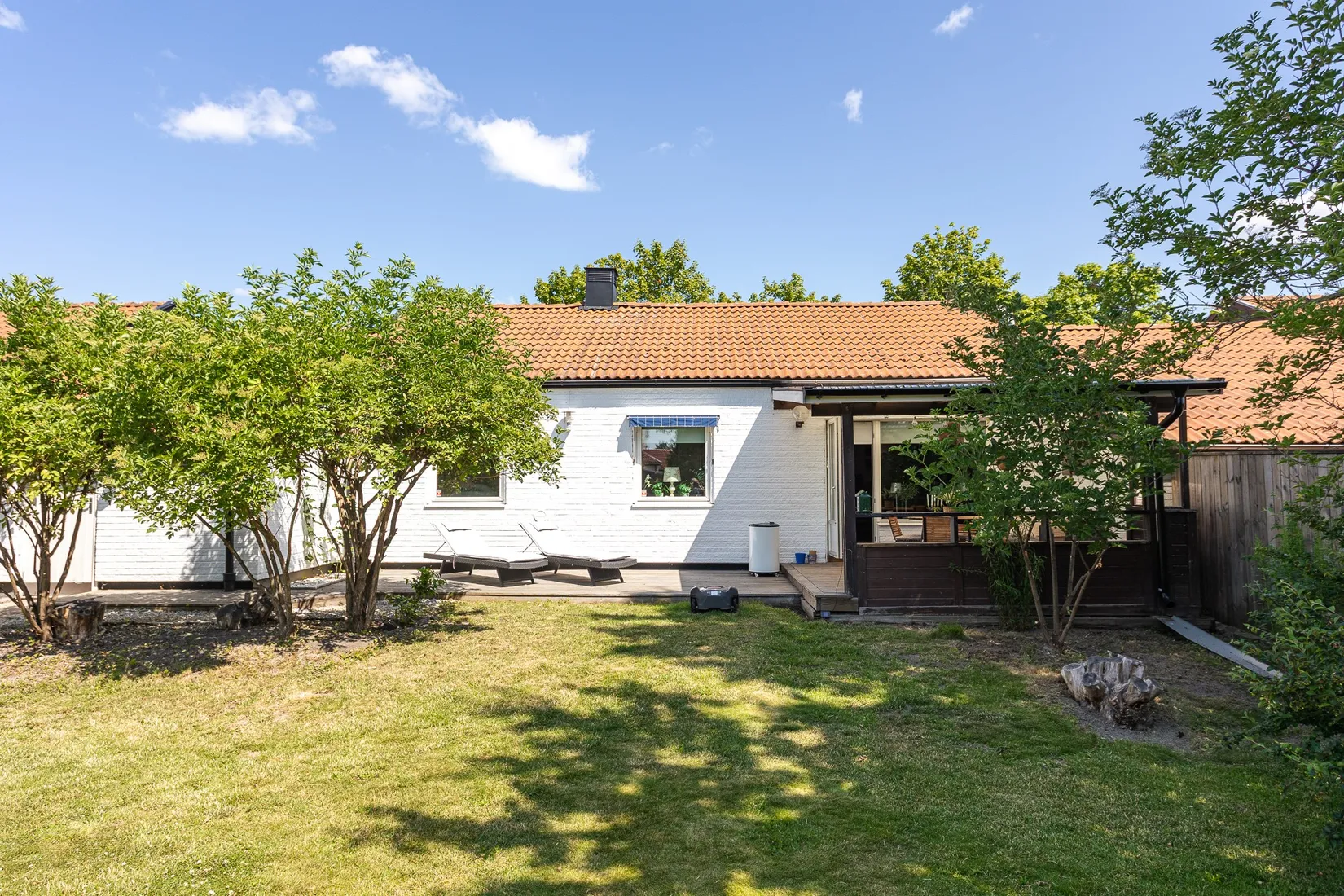Radhus, Ringvägen 37, Östanås, Köping